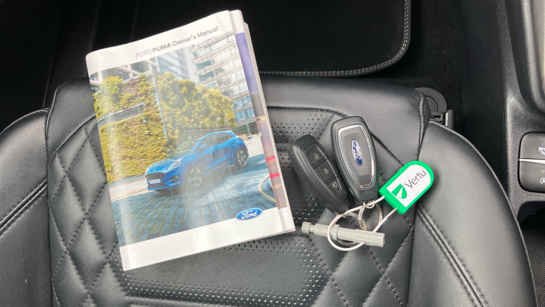 Ford Puma 1.0 EcoBoost Hybrid mHEV 155 ST-Line Vignale 5dr Petrol Hatchback